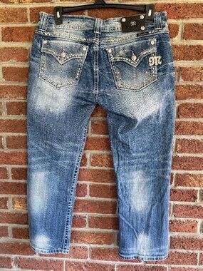 miss me cropped jeans / capris * size 33 * EUC * bling & sparkle